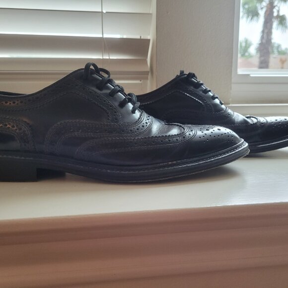 To Boot  New York Black Wingtip, Size 9.5 - Picture 2 of 6